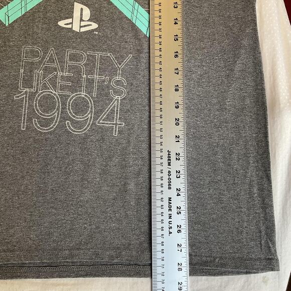 Playstation Men Shirt L Gray Graphic Print Symbols Tee - Picture 6 of 7